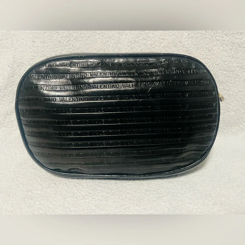 Mario Valentino Monogram Black Clutch - Picture 8 of 15